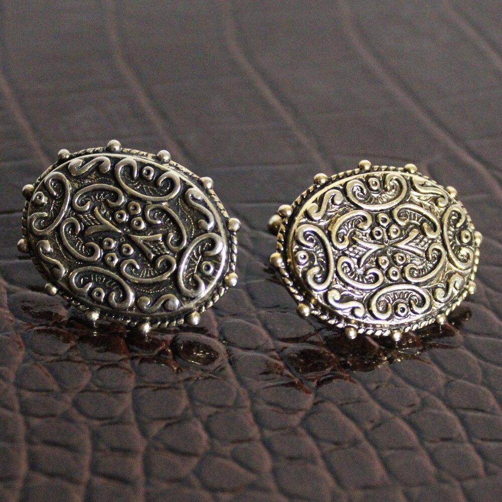 1970s Filigree Gold Tone Large Oval Vintage Cuff Links 1.25"